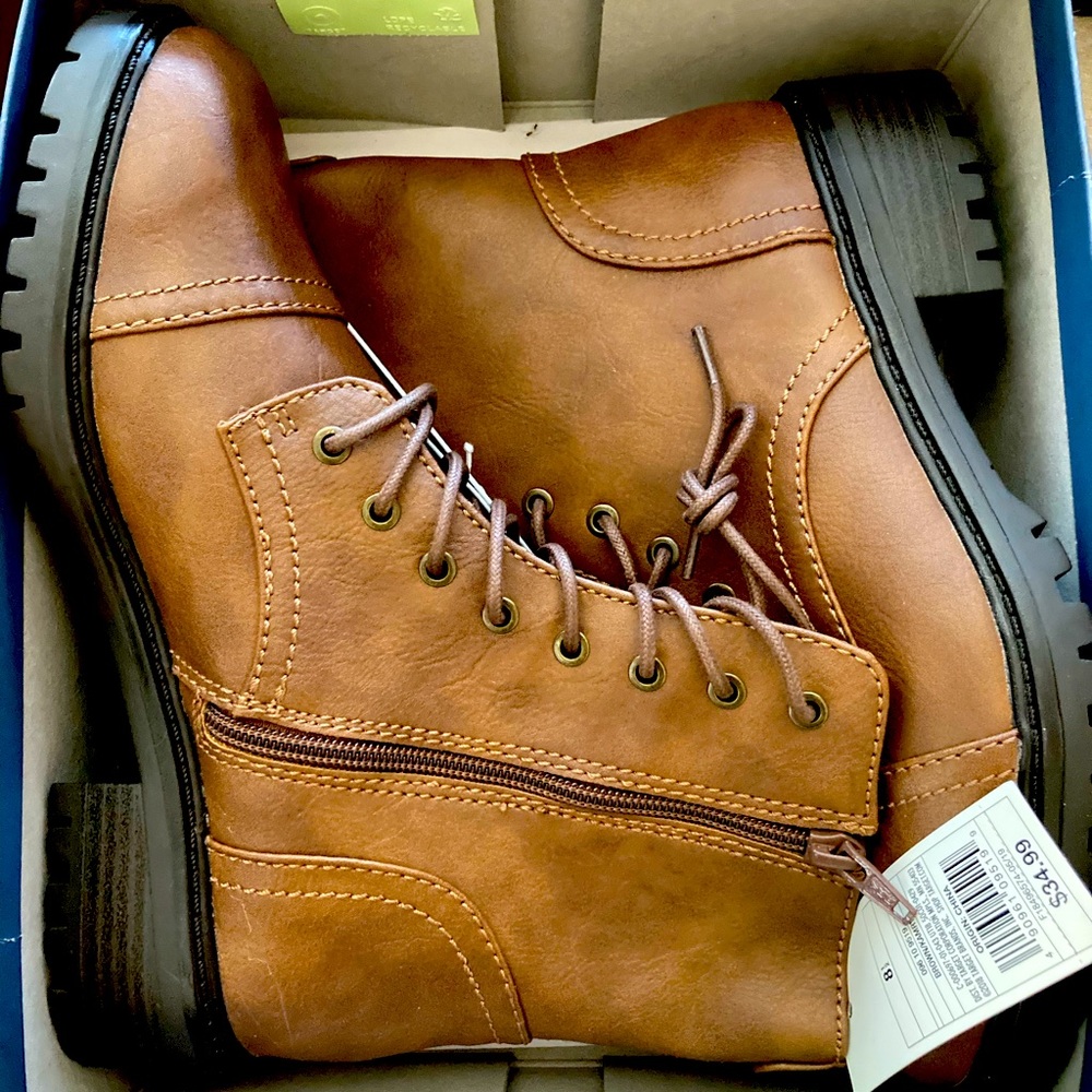 Brand new Women’s Kamryn boots